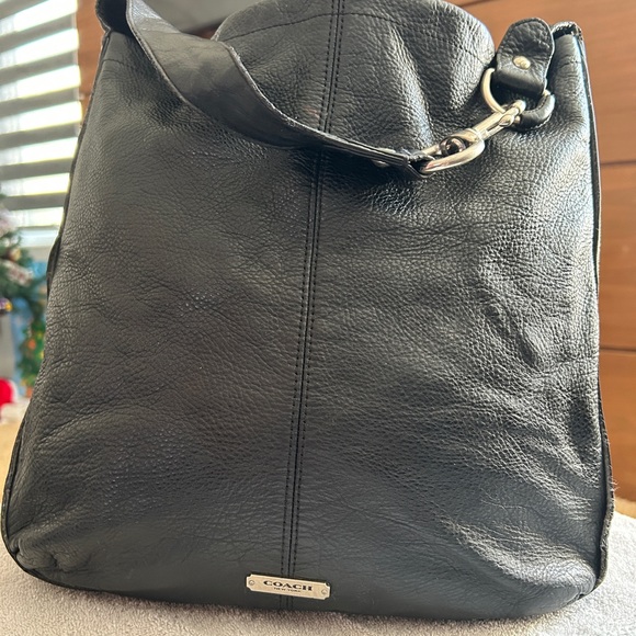 Coach Purse - Picture 2 of 8